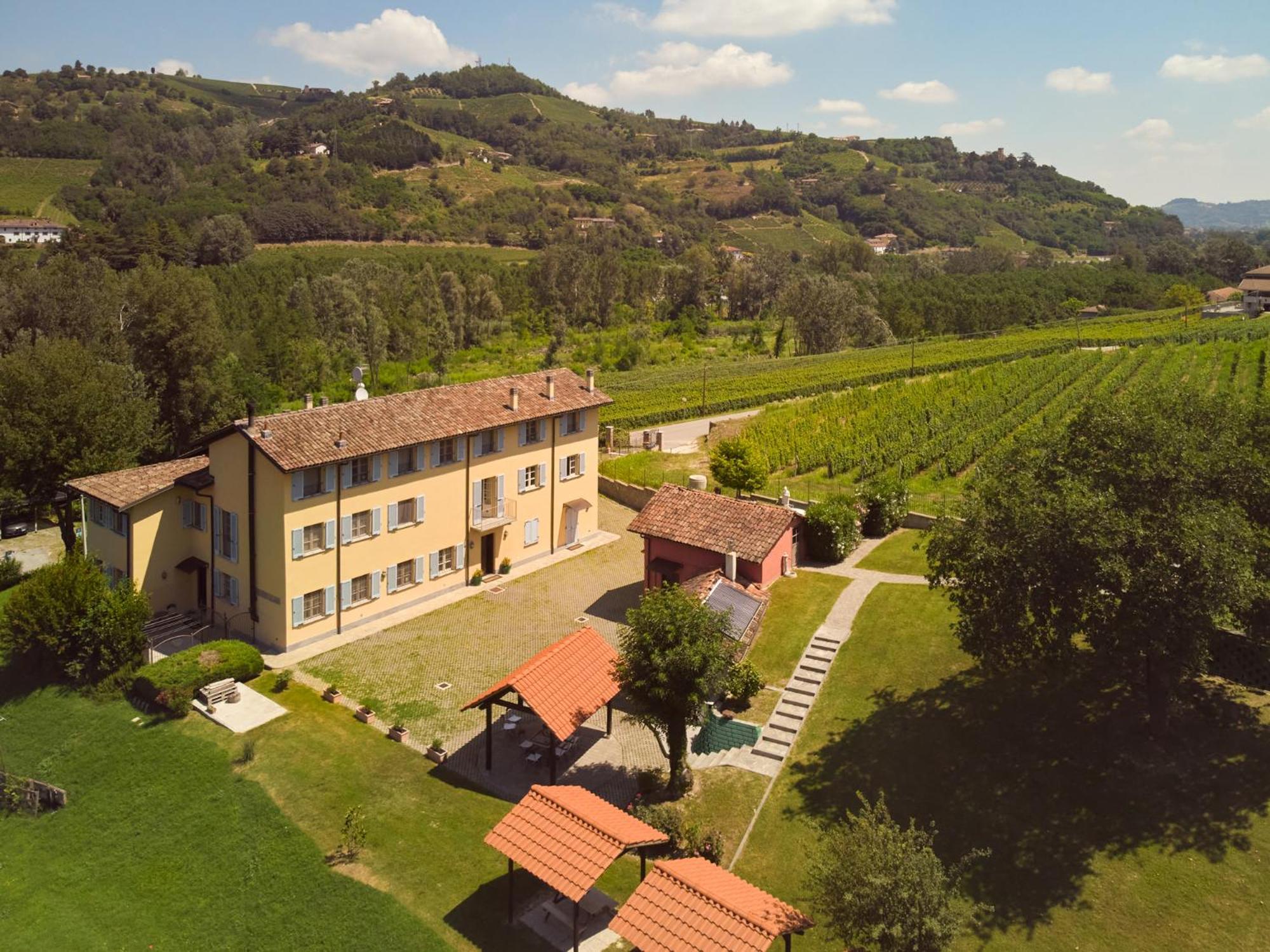 Vigna Dell'Acqua Βίλα Santo Stefano Belbo Εξωτερικό φωτογραφία