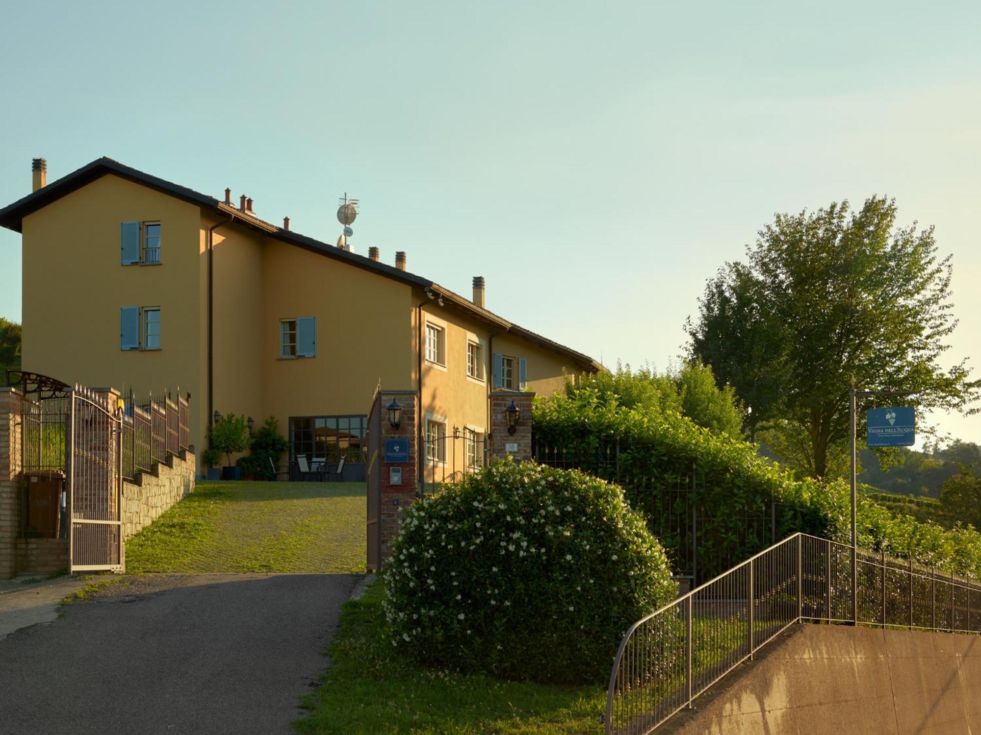 Vigna Dell'Acqua Βίλα Santo Stefano Belbo Εξωτερικό φωτογραφία
